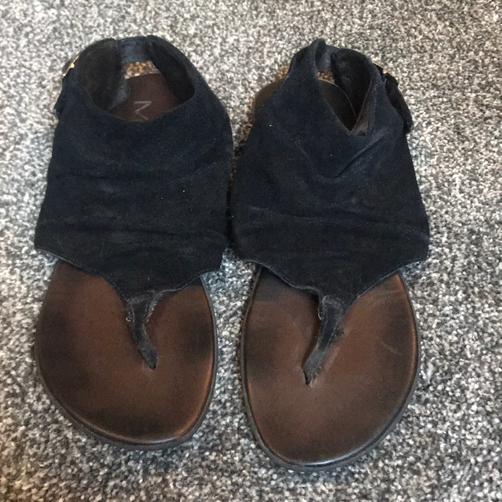 Women’s sandals